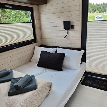 Na Wodzie - Houseboat Botel